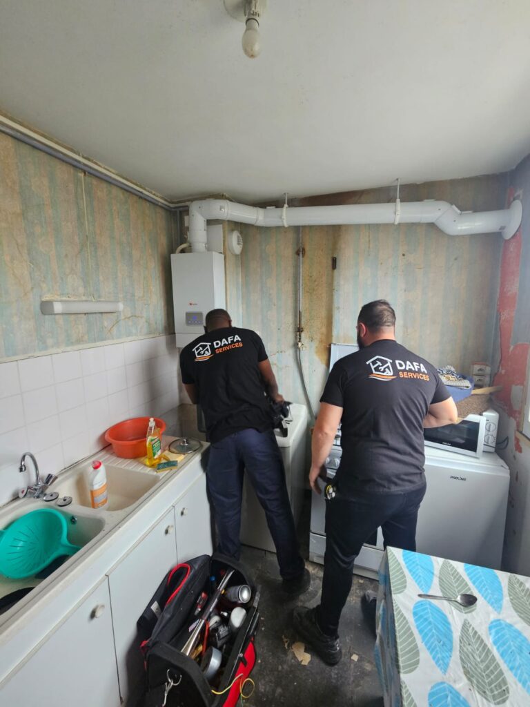 bee08480 fd1e 4eb1 9810 9caab8b812a6